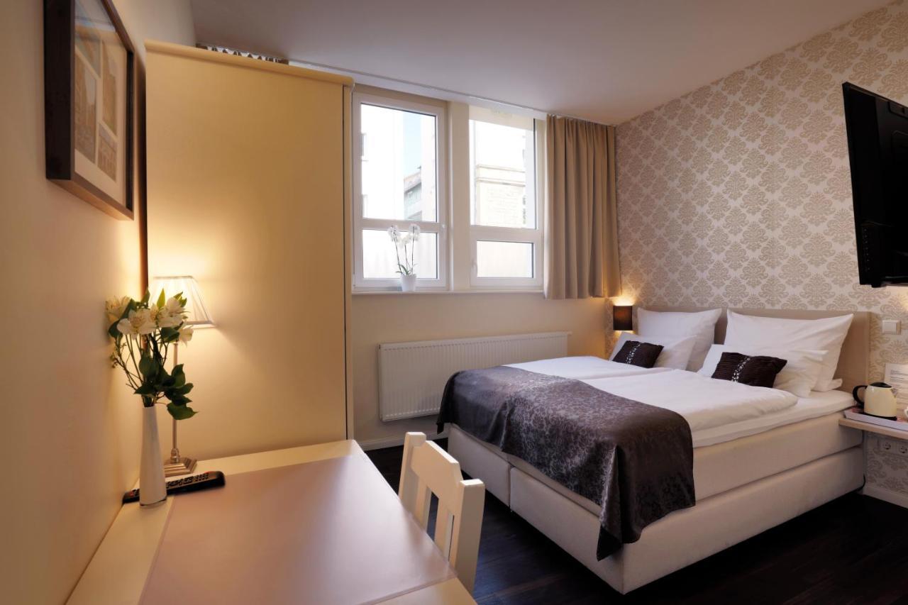 List Five - Your British Guesthouse 斯图加特 外观 照片