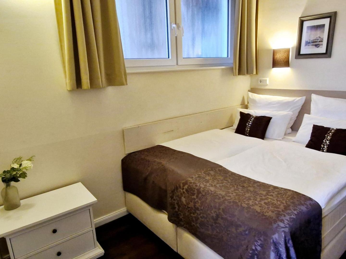 List Five - Your British Guesthouse 斯图加特 外观 照片