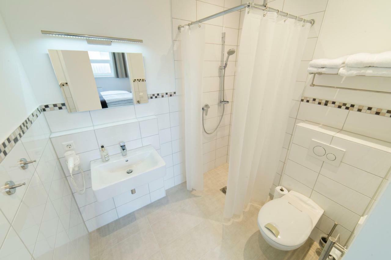 List Five - Your British Guesthouse 斯图加特 外观 照片