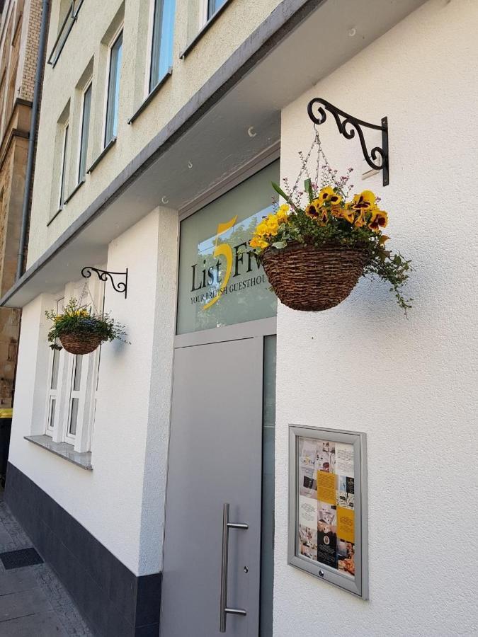 List Five - Your British Guesthouse 斯图加特 外观 照片